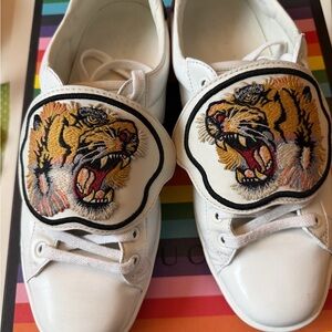 White Gucci Shoes with Tiger Embroidery